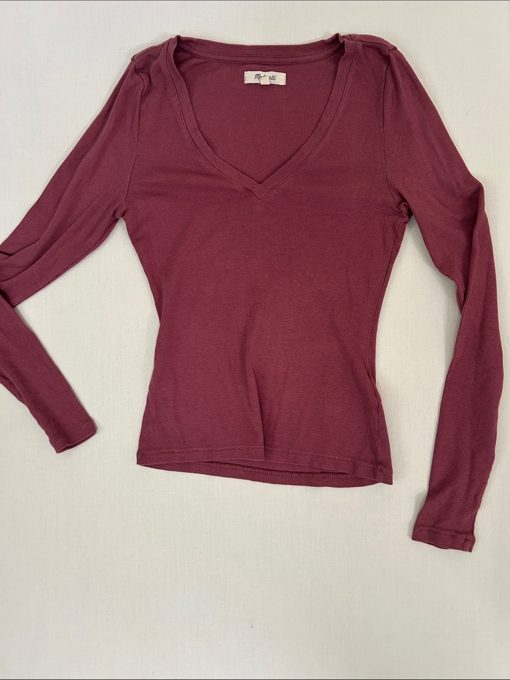 Madewell Long Sleeve V-Neck Top in Wine